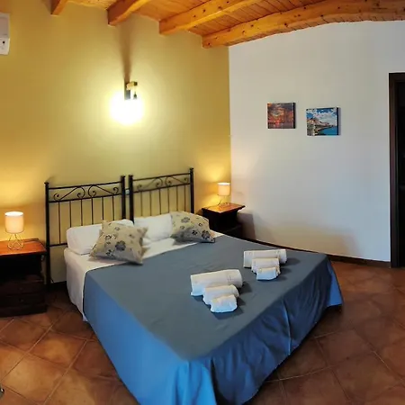 Le Chiuse Farm stay Carlentini