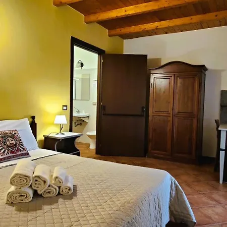 Le Chiuse Farm stay Carlentini